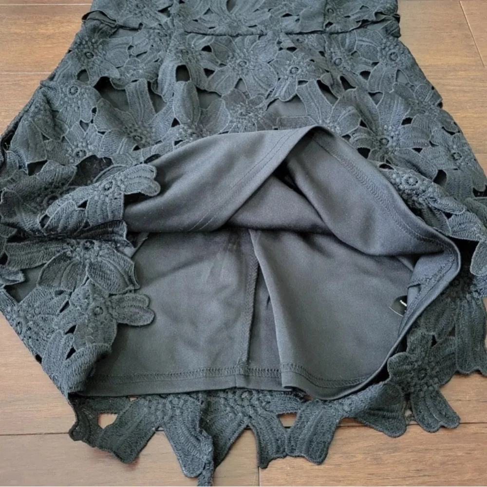 Lace Crochet ASTR The Black Label Women’s Black Sleeveless Midi Dress Medium - Picture 13 of 16